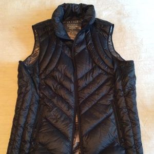 Black Down Puffer Vest